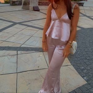 Something Navy 2-piece silk set! Size XS - great for casual and formal wear!